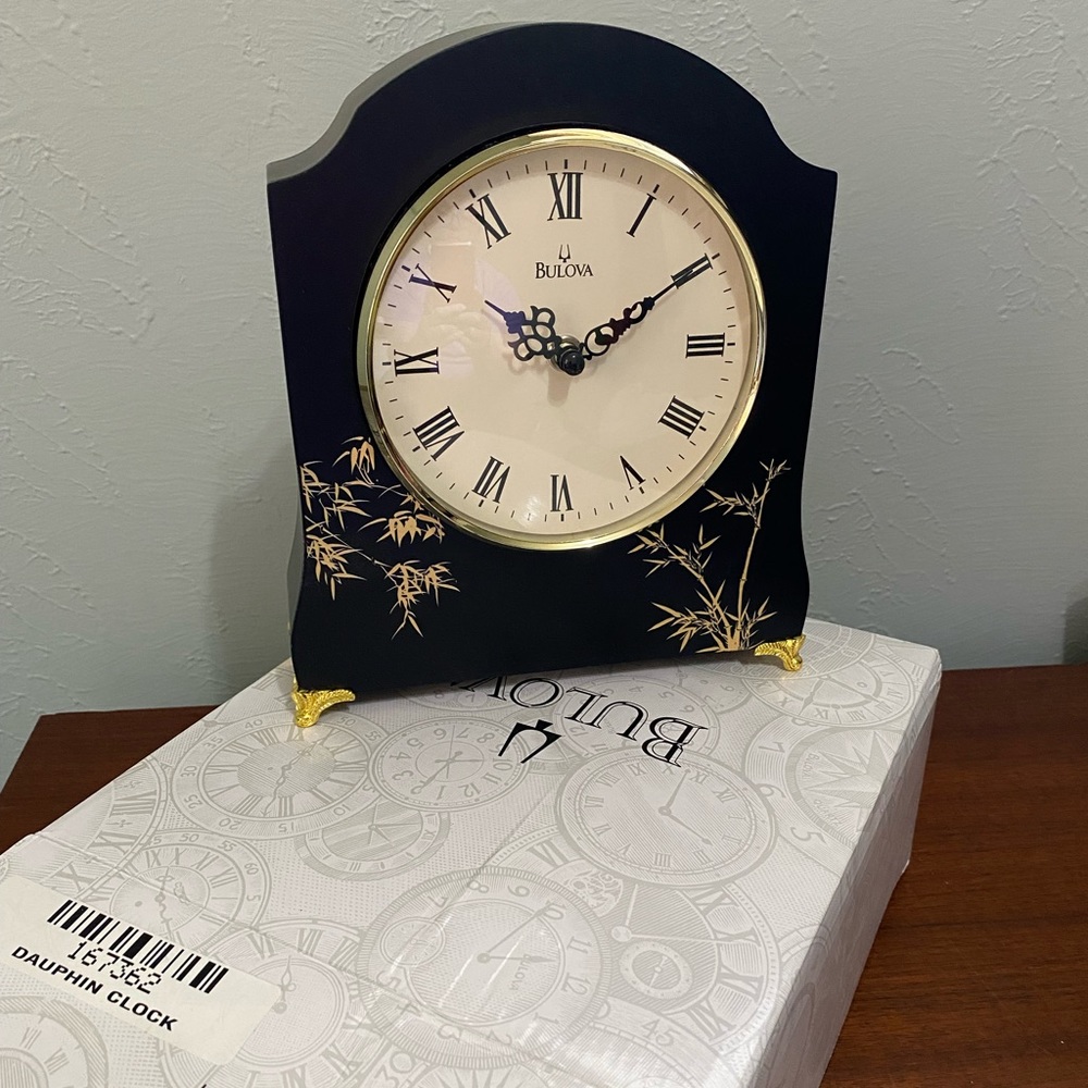 Bulova Table Clock - Picture 2 of 4